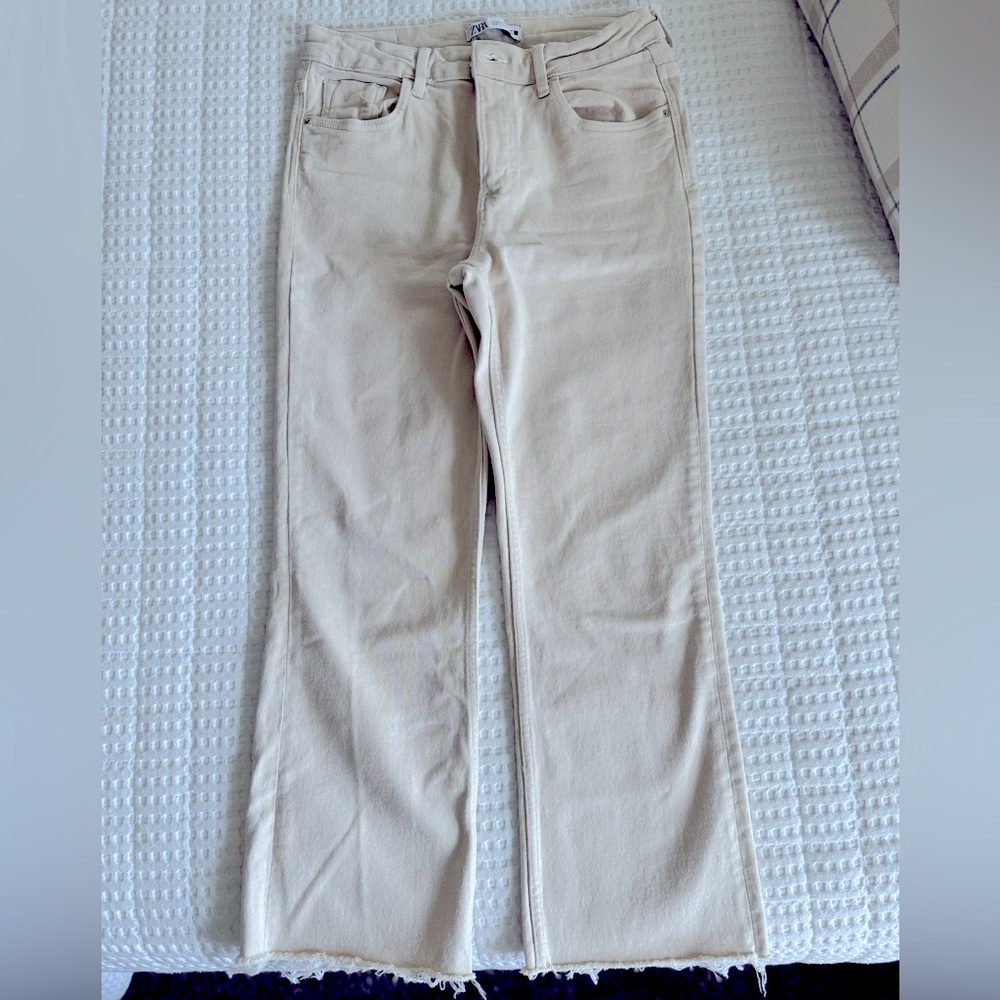 Zara kick-crop pants. Size 8.